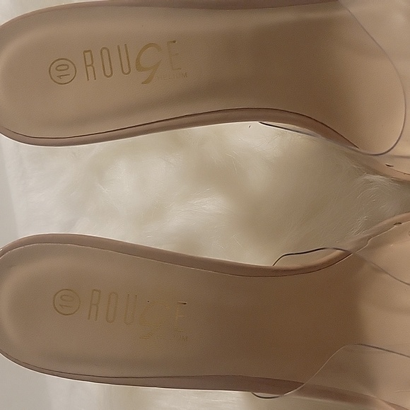 Clear Heels - Picture 2 of 5